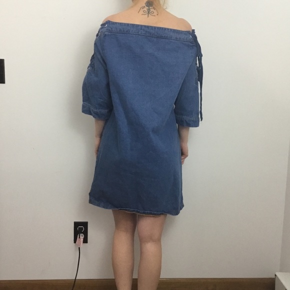 Maeve Denim Blue Lace Up Sleeve Shift Jean Dress - Picture 4 of 8